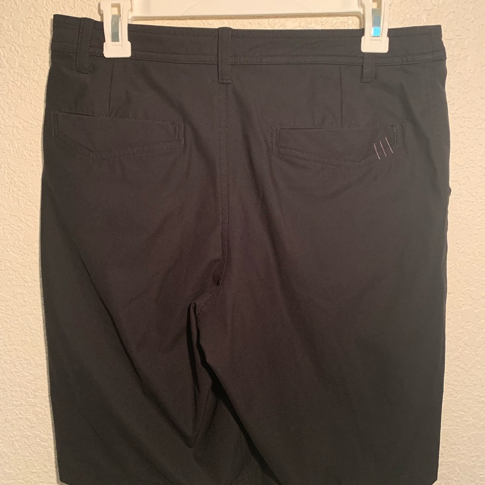 Lululemon Golf Shorts - Picture 3 of 3